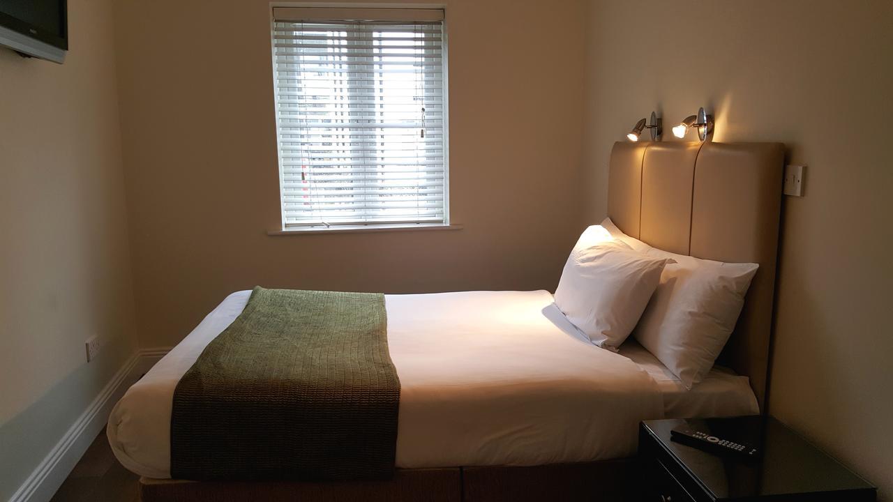 St Bridget'S Apartments 골웨이 외부 사진